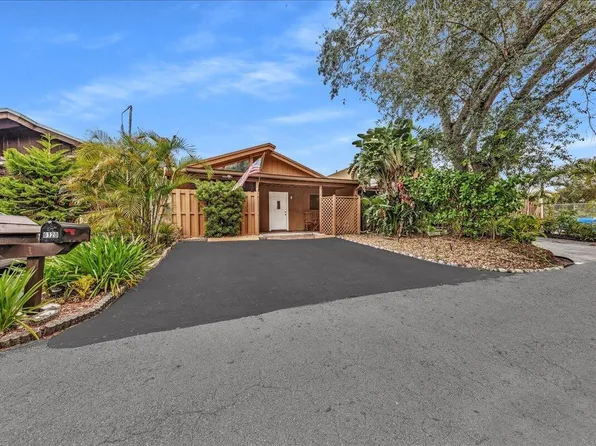 6120 NW 33rd Way, Fort Lauderdale, FL 33309