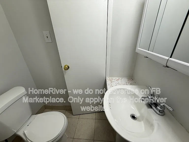 3611 Embassy Ln — Photo 9