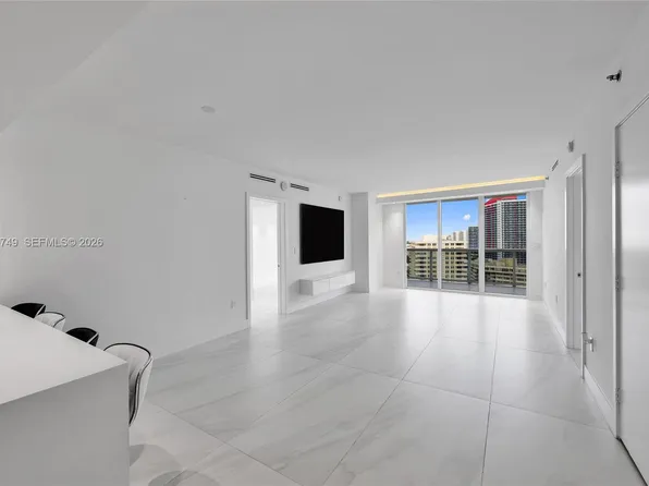 1850 S Ocean Dr APT 1808, Hallandale Beach, FL 33009