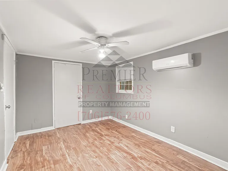 617 32nd St — Photo 12