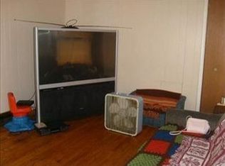 138 17th St NW, Barberton, OH 44203