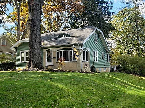 4th image of 1328 N Bever St