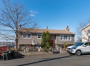 194 Battaglia Ln, Fairview, NJ 07022