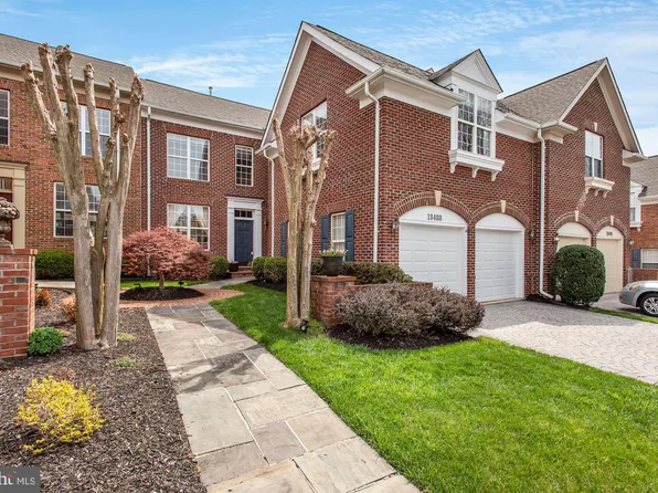 18488 Lanier Island Sq, Leesburg, VA 20176