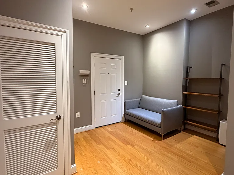 1304 Fairmont St NW #3 — Photo 13