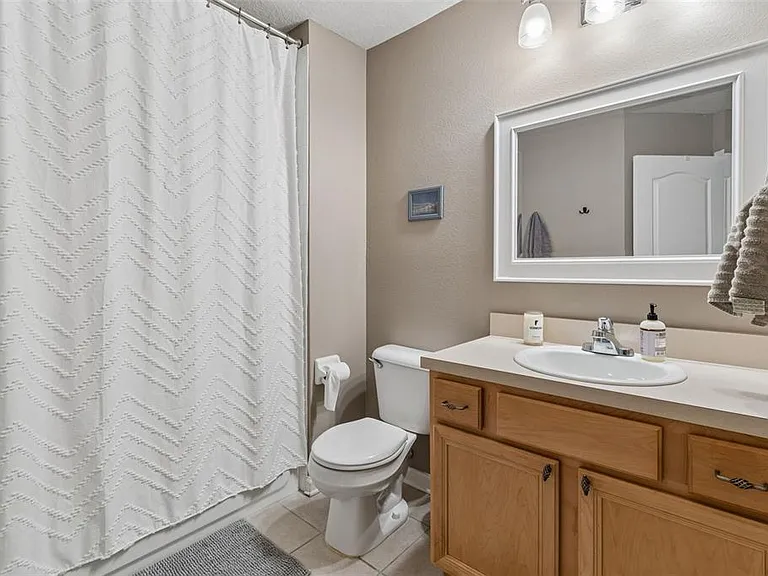 26606 Castleview Way — Photo 23