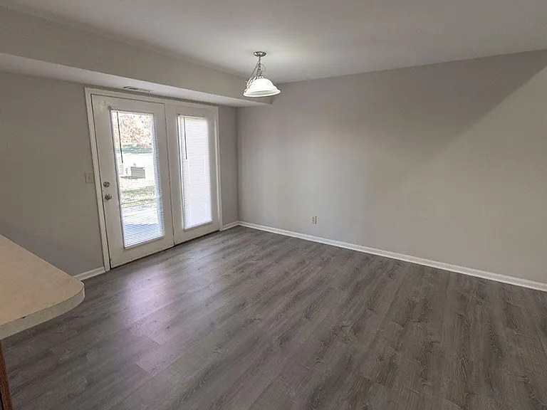 3705 Hermitage Rd — Photo 6