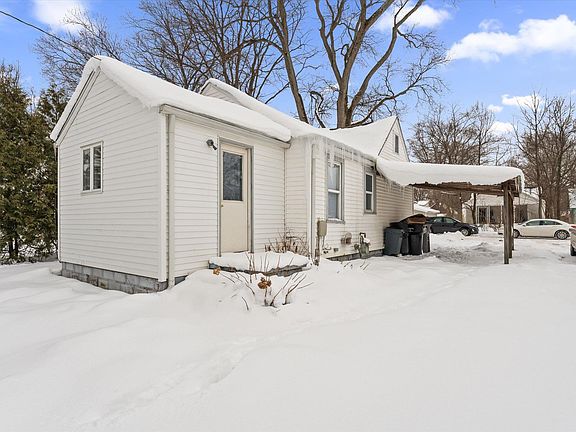 2nd image of 52128 Helmen Ave