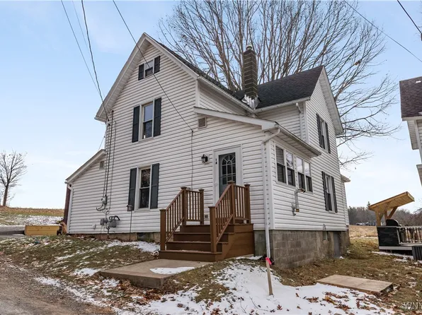 7048 Safford Ave, Perry, NY 14530