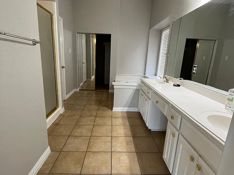 1224 Tioga Dr — Photo 6