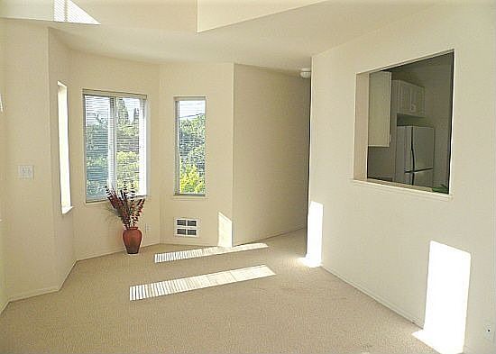 Open Floor plan in the living space offers many furnishing possibilities