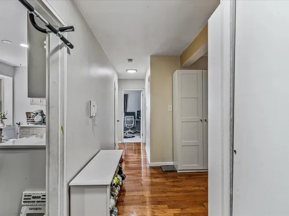 144-55 Melbourne Avenue image 19 of 23