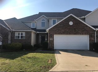 1453 Spyglass Hill Dr, Brunswick, OH
