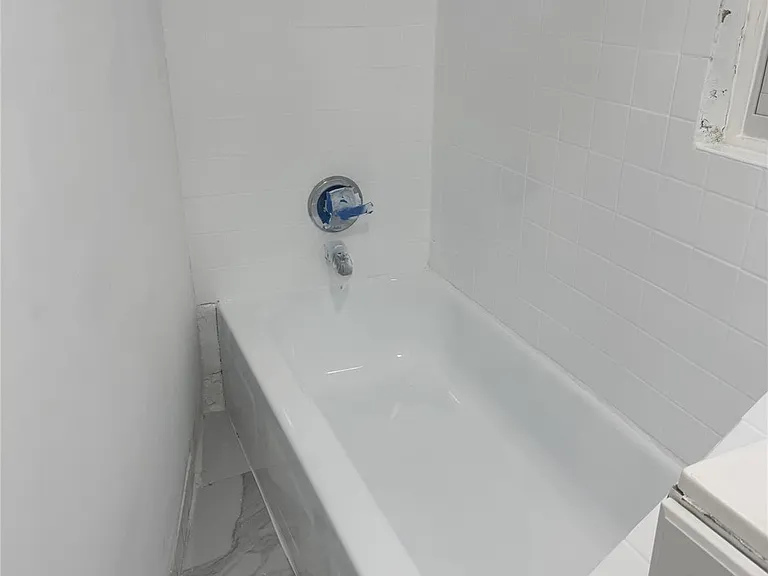 647 Manida St #2 — Photo 12