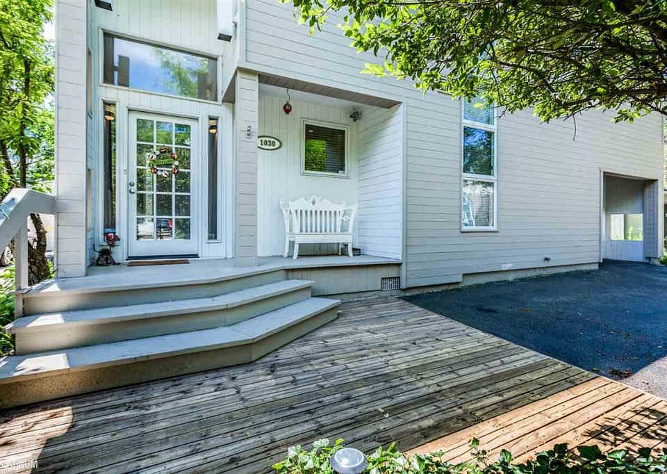 1st image of 1030 Forest Ave