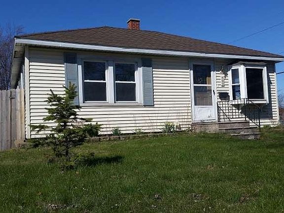 4th image of 945 Grant Ave