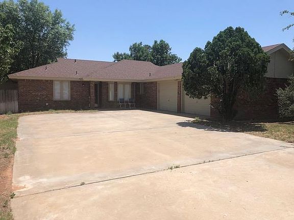 2nd image of 2117 NW Avenue D