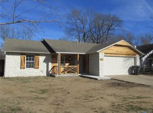 812 W 23rd St N, Claremore, OK 74017