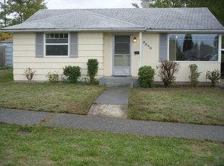 8840 37th Ave SW, Seattle, WA 98126