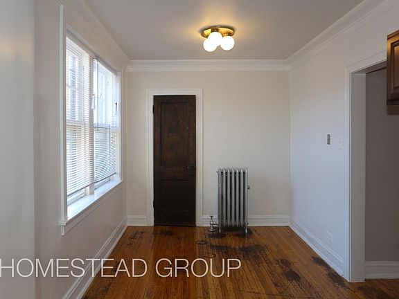 5th image of 4029 W School St APT 3A