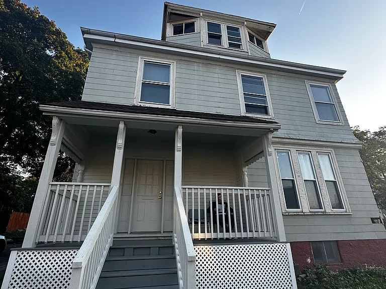 29 E Cottage St #3 — Photo 12