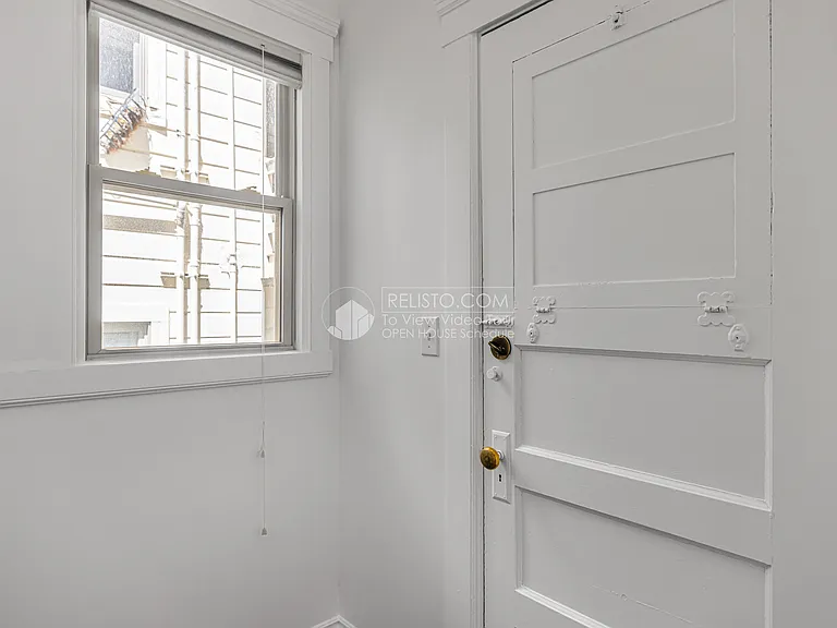 2360 Union St #4 — Photo 9