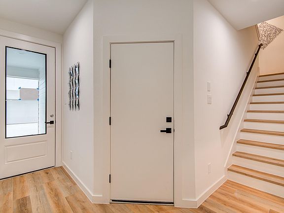 4th image of 6742 Peerless St #A