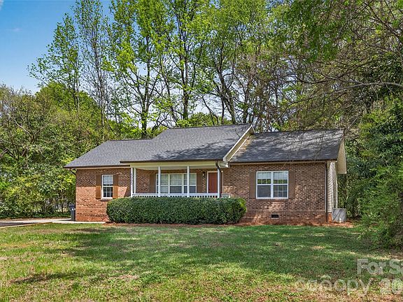 2nd image of 5000 Kerr Ln
