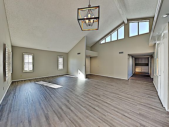 2nd image of 26027 S Eastlake Dr