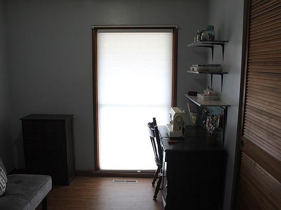5th image of 3107 N Free King Hwy