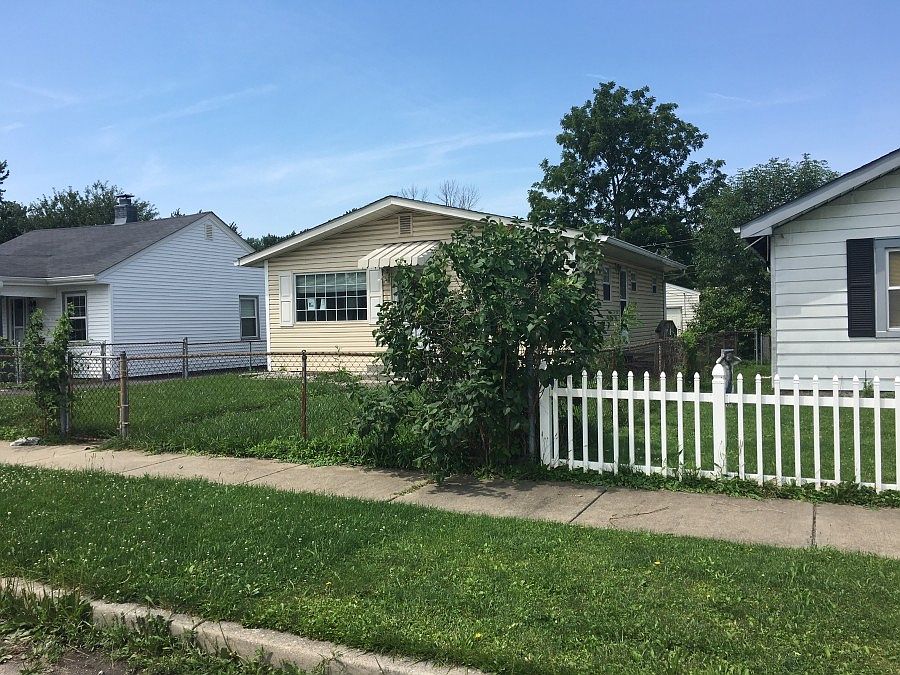 2nd image of 522 S Temple Ave