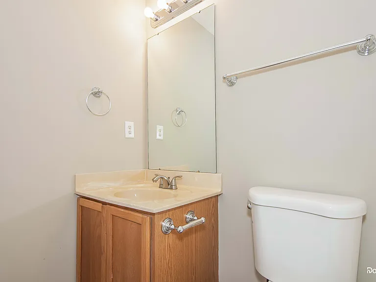 4019 Balsam St — Photo 14