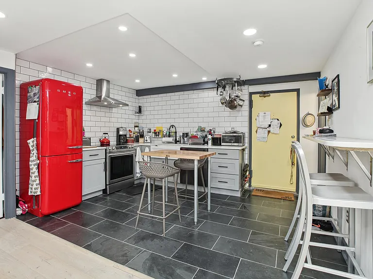 1855 Calvert St NW #LL2 — Photo 12