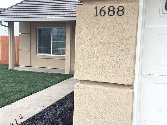 2nd image of 1688 Bonaire Cir