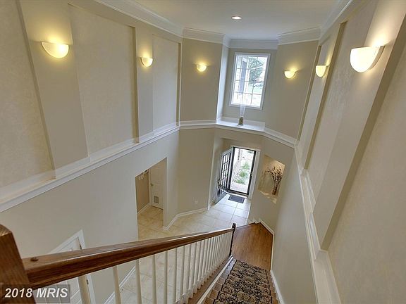Two Story Entry Staircase