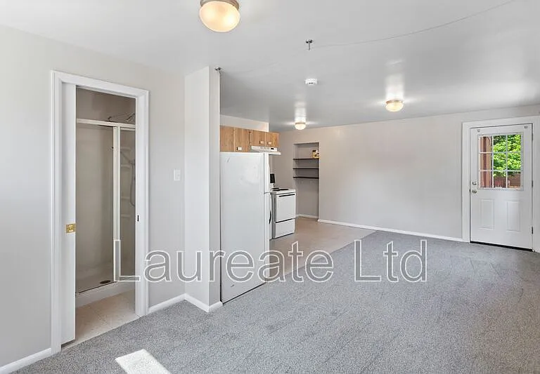 1432 Gaylord St #7 — Photo 5