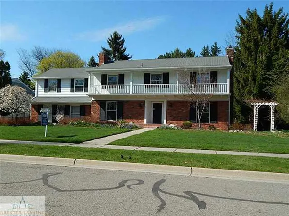905 Pebblebrook Ln, East Lansing, MI 48823