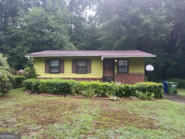 147 Rockyford Rd, Atlanta, GA 30317