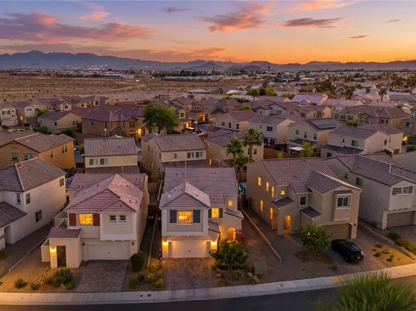 317 Glacier Meadow Rd, Las Vegas, NV 89148