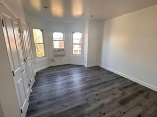 5036 Walnut Street, 5036 Walnut St Floor 3, Philadelphia, PA 19139