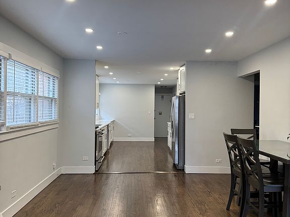 3rd image of 6752 E Prairie Rd #1