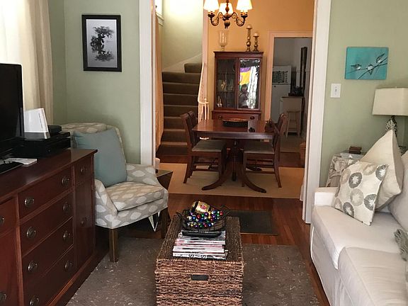 2nd image of 1419 Bordeaux St