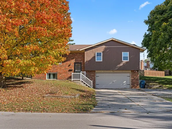 512 Hilltop Dr, Bellefontaine, OH 43311