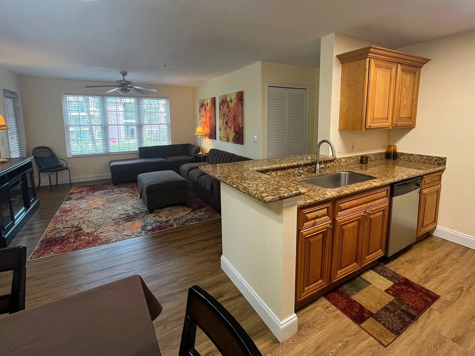 1 bed, 752 sqft, $1,850 — Photo 2