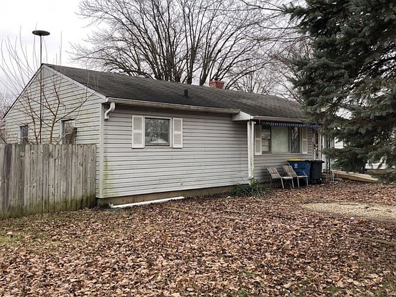 3rd image of 4625 Elmhurst Dr