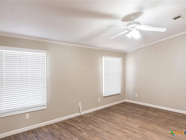 950 Rebecca Springs Rd — Photo 25
