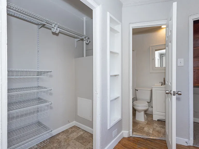Palisade Apartments — Photo 46