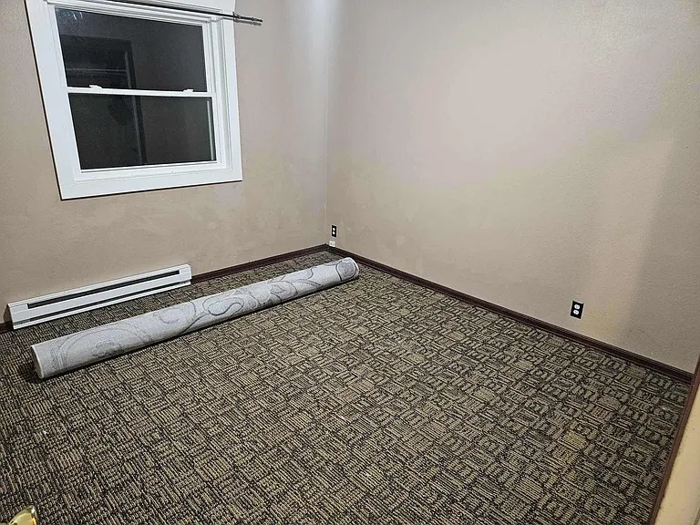 365 Bare St — Photo 3