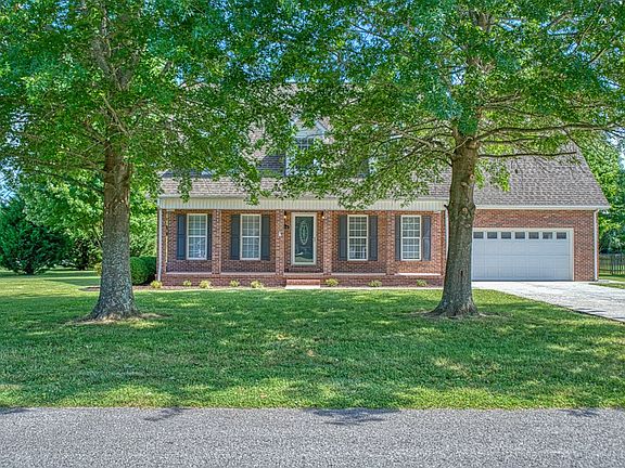 2nd image of 1116 Heathwood West Dr