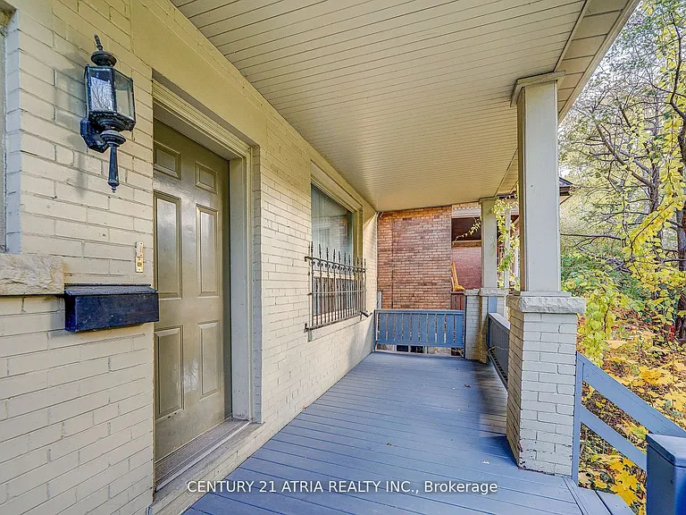 397 Parkside Dr — Photo 39
